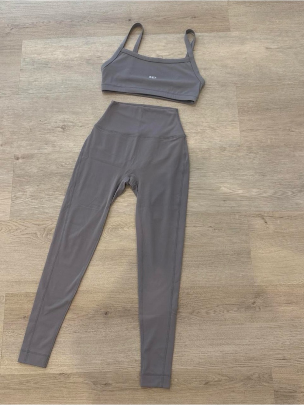 SET Active Sports Bra & Leggings Set In Stone